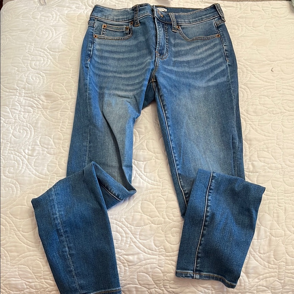 NWT J. Crew Blue Skinny Jeans with Stretch Fit size 25, inseam 28